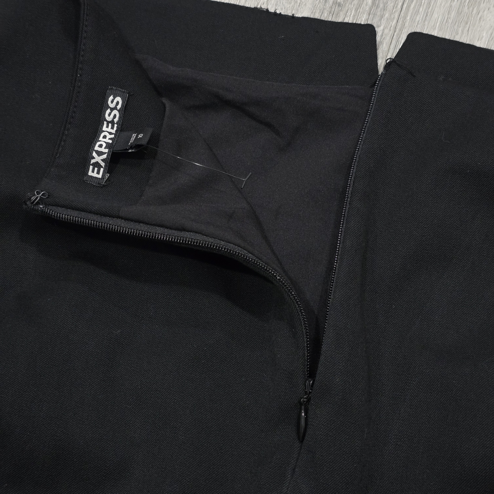 Express Classic Black Pencil Skirt - Picture 6 of 9